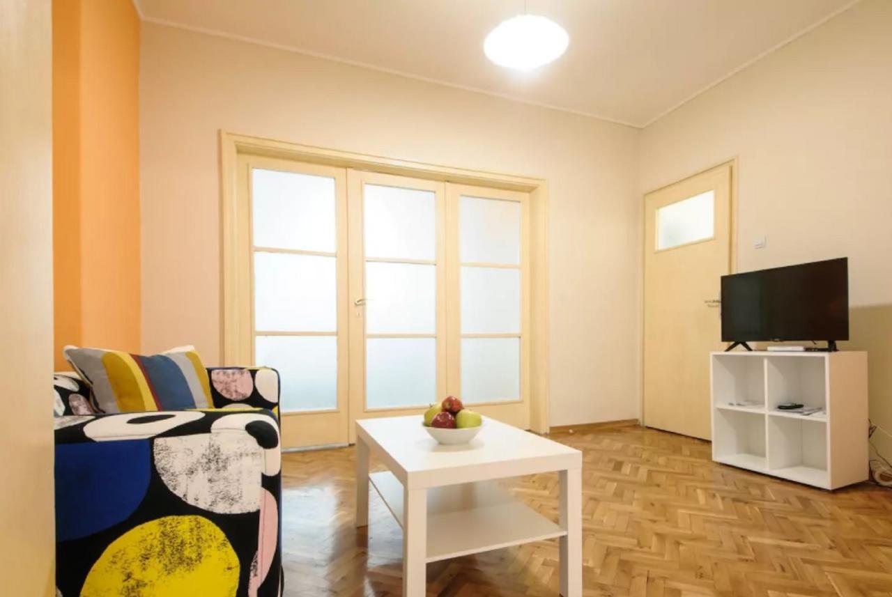 Urban Stay Apartment 소피아 외부 사진